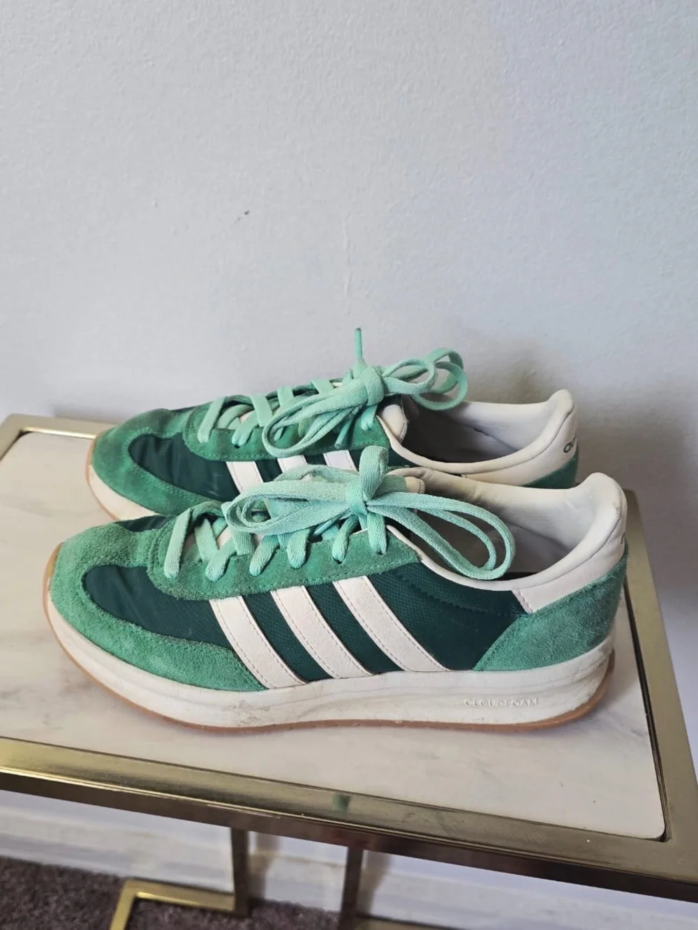 Adidas Run 70s 2.0 Women Collegiate Green Off White Sneakers Size 7 1/2